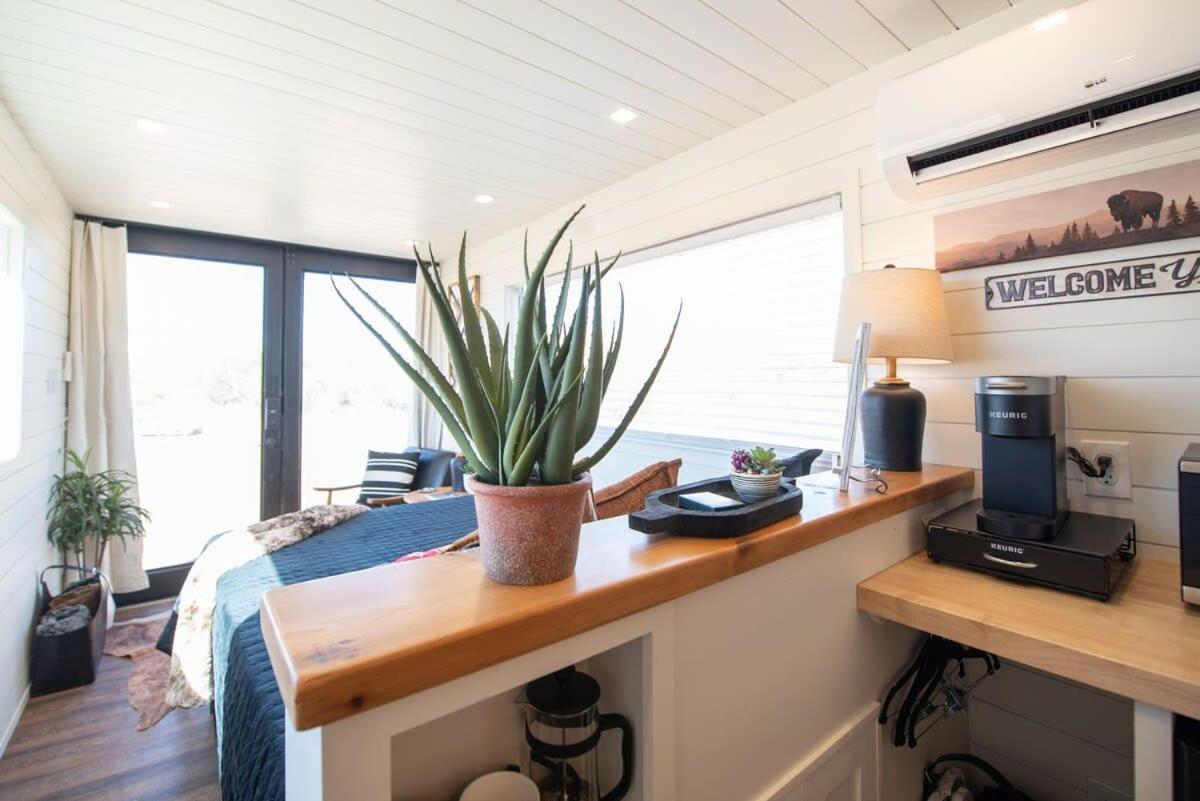 New The Buffalo-Shipping Container In Alpine Exterior foto